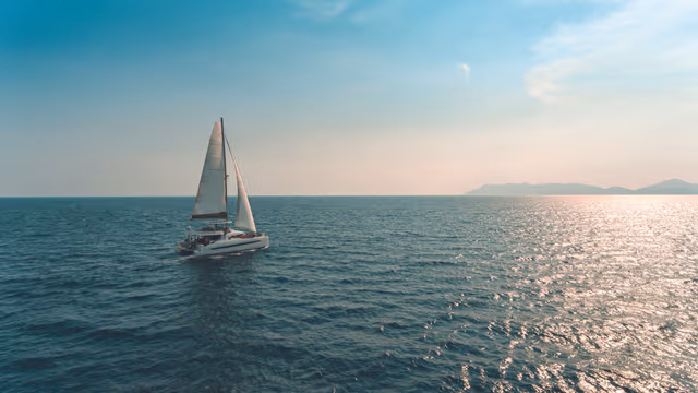 3_Bali_5_4_in_navigation_side_view_b38d614e5c