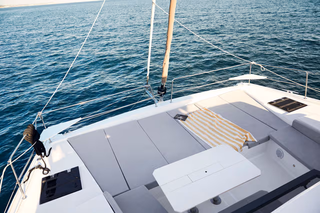 5_View_from_above_of_the_foredeck_ff9d432535