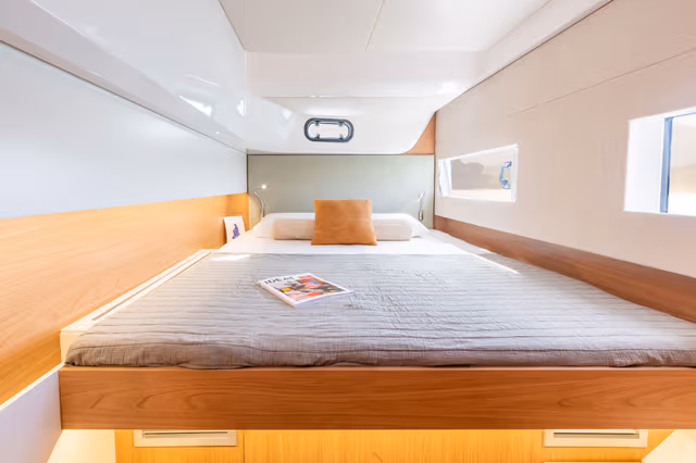7_Guest_cabin_bed_9cfbe726ff