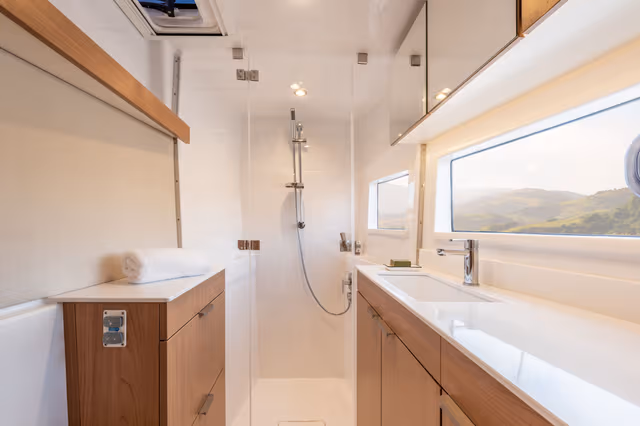 8_Bathroom_view_with_sink_and_shower_bd2fea53bf